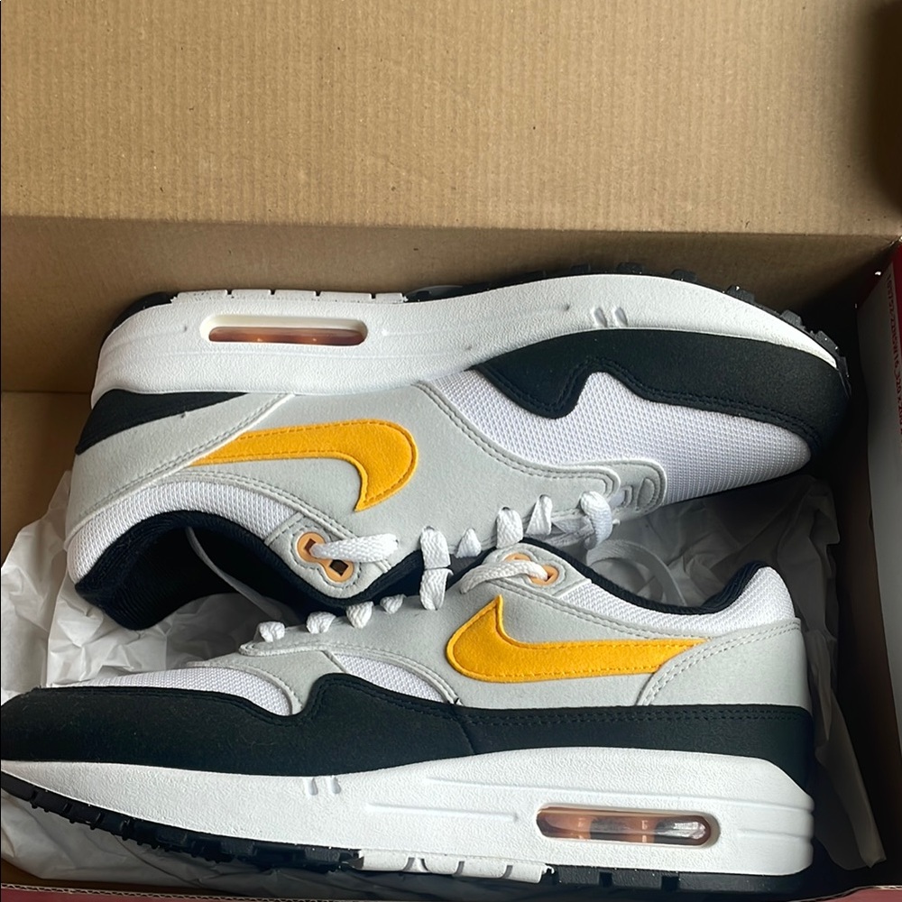 BRAND NEW Nike Air Max Sneakers - White, Black, Yellow